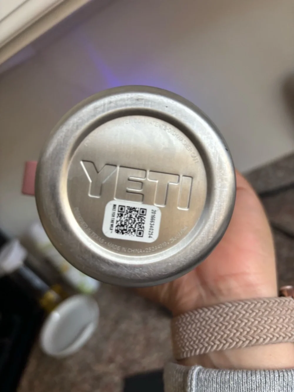 Yeti Pink Travel Tumbler with Handle and Clear Lid - Picture 6 of 6